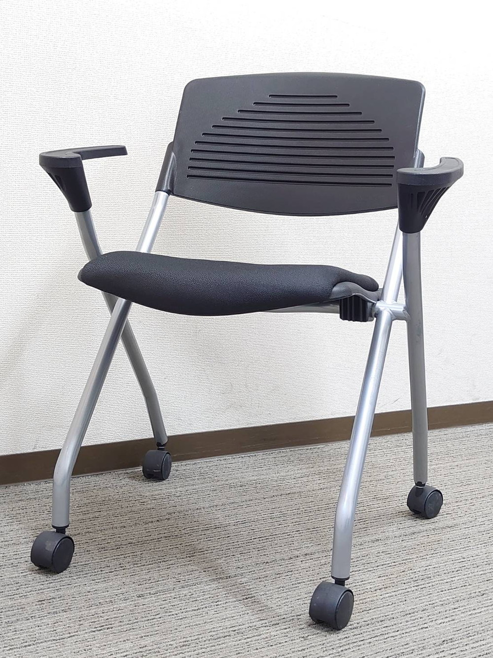 中古・送料無料 地域限定】10脚セット 会議椅子 ミーティング用チェア