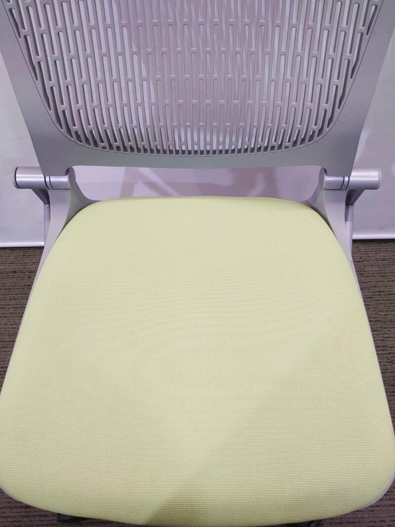 【中古・送料無料 地域限定】美品 10脚セット オカムラ グラータ 会議用チェア - 画像 (7)