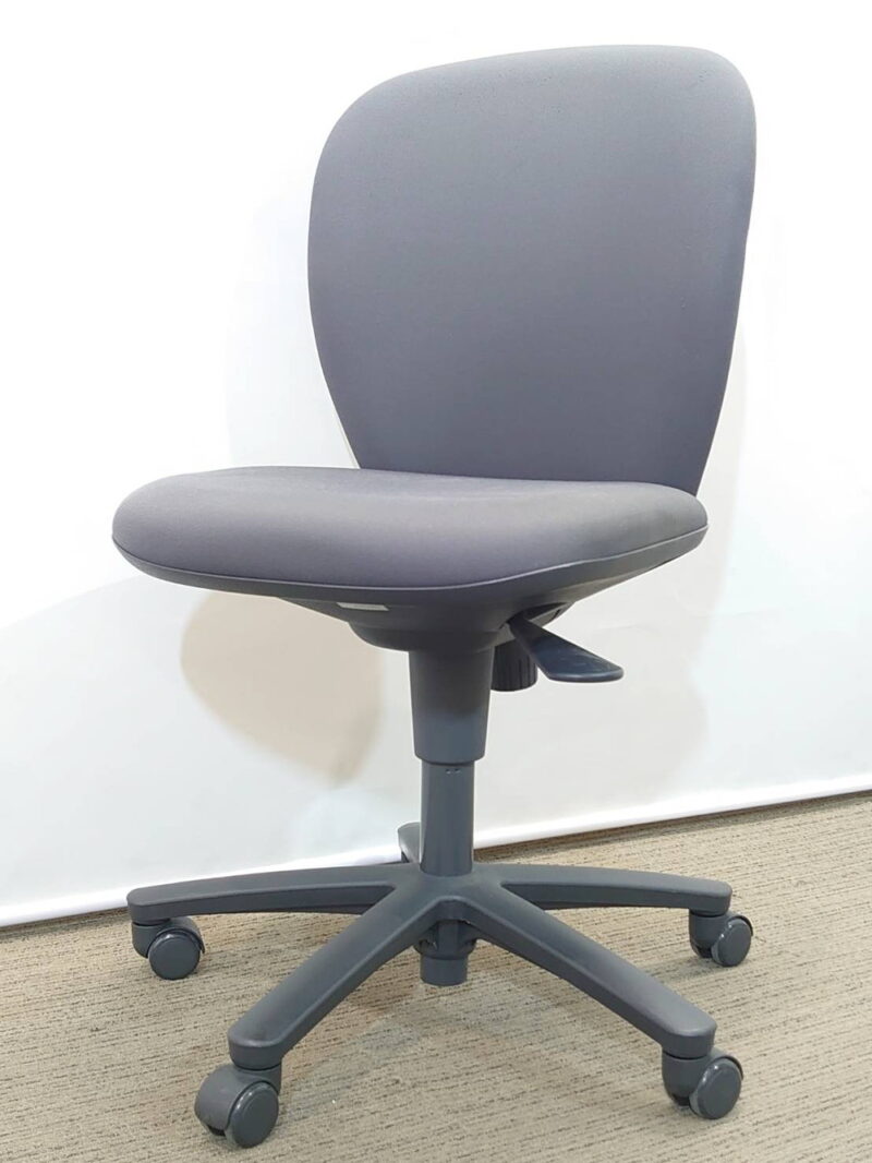 【中古・送料無料 地域限定】イトーキ リエット オフィスチェア - 画像 (3)