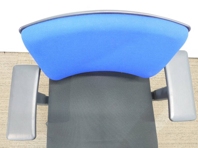 【中古・送料無料地域限定】イナバ インフィニア オフィスチェア デスクチェア - 画像 (6)