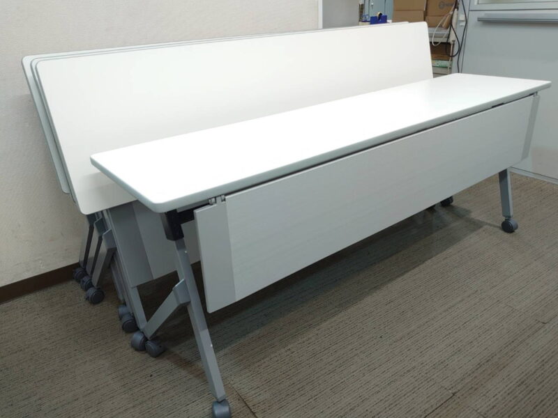 【送料無料 東京地区限定】４台セット 折りたたみテーブル ナイキ NAIKI【中古】 - 画像 (2)