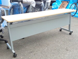【中古】幅1800 スタックテーブル 折りたたみテーブル