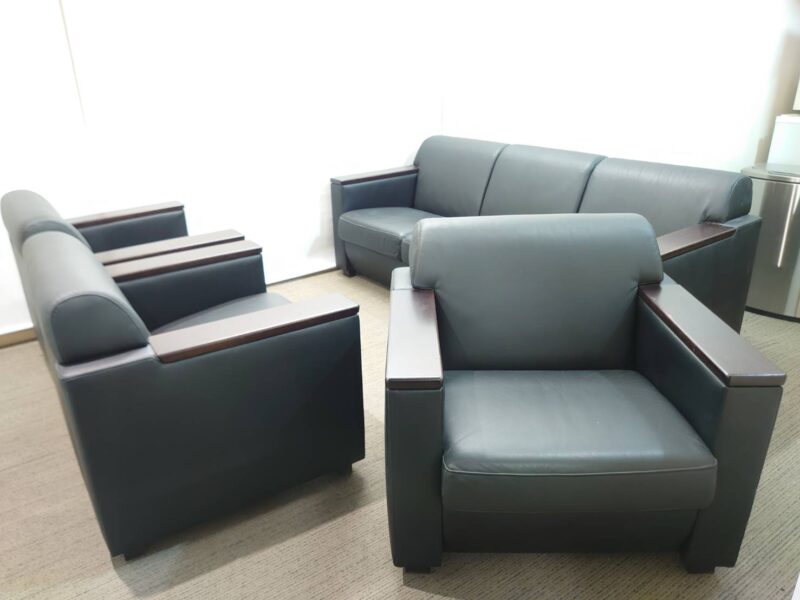 【送料無料 東京地区限定】6名用 応接室用ソファ コクヨ 【中古】 - 画像 (2)