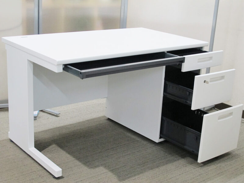 【美品】４人用 コクヨ ピクサ 開業セット 片袖机 片袖デスク オフィスデスク 事務机 ワークデスク スチールデスク 事務デスク オフィス用デスク ４台セット - 画像 (4)