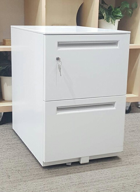 ワゴン カギ付き ホワイト色 インサイドワゴン 机下収納ワゴン 2段ワゴン ウチダ ST 日本製 中古 - 画像 (2)