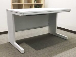 ウチダ スカエナ 平机 スチールデスク オフィスデスク ワークデスク 平デスク 机 デスク PCデスク 中古オフィスデスク 【中古オフィス家具】【中古】