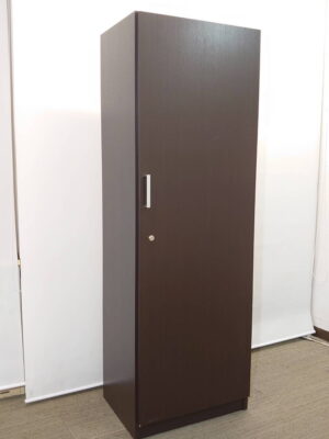 ワードローブ 役員用家具 ITOKI X11 役員用ロッカー 衣類保管 1人用ロッカー 更衣用ロッカー 木製ロッカー 衣類収納 鍵付き 棚付き ミラー付き 【中古オフィス家具】【中古】