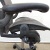 【送料無料 地域限定】ハーマンミラー Herman Miller アーロンチェア Aタイプ サイズA エグゼクティブチェア マネジメントチェア リモートワーク ゲーミングチェア 【中古オフィス家具】【中古】 - 画像 (10)