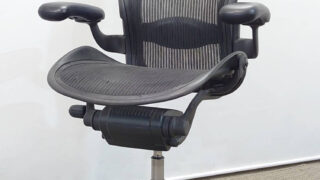 送料無料 地域限定】ハーマンミラー Herman Miller アーロン