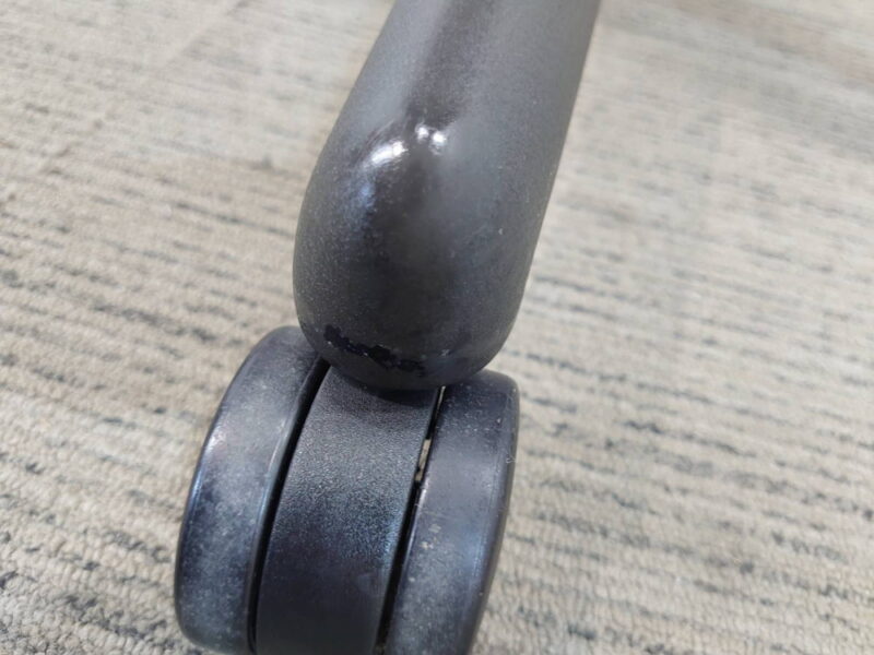 【送料無料 地域限定】ハーマンミラー Herman Miller アーロンチェア Bタイプ サイズB エグゼクティブチェア マネジメントチェア リモートワーク ゲーミングチェア 【中古オフィス家具】【中古】 - 画像 (11)