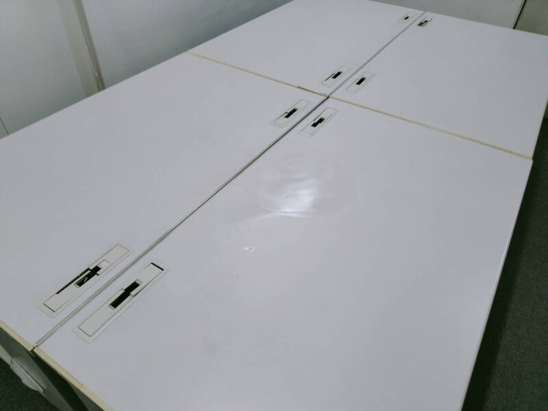 【送料無料 東京地区限定】 【大量入荷】 ４人用 開業セット デスクセット 片袖机 片袖デスク オフィスデスク スチールデスク 事務机 事務デスク 平机 デスクワゴン サイドワゴン キャスターワゴン ４台セット コクヨ BS 国産 W1200×D700×H700 【中古オフィス家具】【中古】 - 画像 (8)