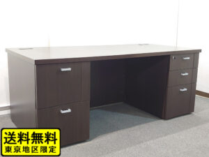 【送料無料 東京地区限定】コクヨ 両袖机 両袖デスク 役員デスク 高級デスク 木製デスク 役員用デスク 役員机 社長机 役員用家具 オフィスデスク マネジメントデスク エグゼクティブデスク 社長室 役員室 W1800×D850×H720 KOKUYO コクヨマネージメントS370【中古オフィス家具】【中古】