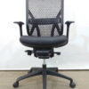 【送料無料 地域限定】 イエラ Yera オフィスチェア デスクチェア ハイバック 肘付き ハンガー付き ランバーサポート ワークチェア パソコンチェア 事務チェア チェア キャスターチェア メッシュチェア ブラック色 事務イス 事務椅子 事務いす 事務用チェア イナバインターナショナル INABA T171023 【中古オフィス家具】【中古】 - 画像 (4)