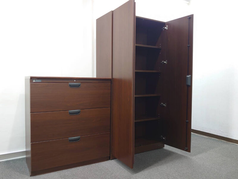 【送料無料 東京地区限定】 役員家具２点セット オカムラ 木製 両開き書庫 ラテラル ３段 鍵付き書庫 キャビネット 両開き 収納 DX-4シリーズ 役員室 社長室 応接室 【中古オフィス家具】 【中古】 - 画像 (3)