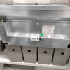 【送料無料 東京地区限定】食券機 芝浦 KB-160NNS 60口座 券売機 SHIBAURA 自動券売機 飲食店自動メニュー レストラン券売機 ラーメン券売機 社員食堂 飲食店 W600×D300×H1600 ボタン式 開業 食券 業務用【中古オフィス家具】【中古】 - 画像 (6)