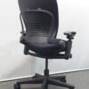 【送料無料 地域限定】 【限定１台】 スチールケース リープチェア Steelcase Leap HD デスクチェア オフィスチェア 事務チェア 肘付き 	 オフィスチェア エグゼクティブチェア マネジメントチェア ひじ付き 役員チェア 役員用チェア パソコンチェア 事務イス 事務椅子 スチールケース 462LEAPHD1 【中古オフィス家具】【中古】 - 画像 (3)