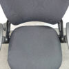 【送料無料 地域限定】 【限定１台】 スチールケース リープチェア Steelcase Leap HD デスクチェア オフィスチェア 事務チェア 肘付き 	 オフィスチェア エグゼクティブチェア マネジメントチェア ひじ付き 役員チェア 役員用チェア パソコンチェア 事務イス 事務椅子 スチールケース 462LEAPHD1 【中古オフィス家具】【中古】 - 画像 (8)