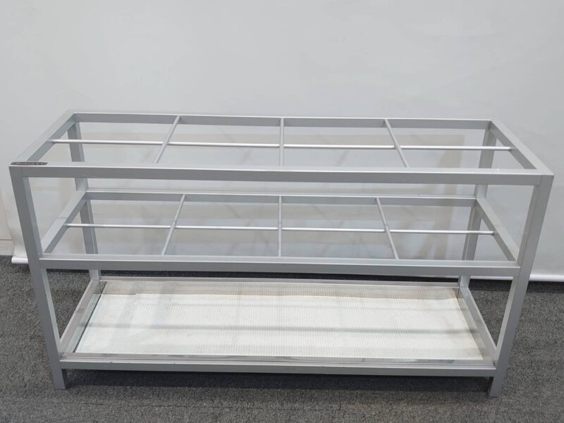 【法人限定送料無料】 傘立て オカムラ カサ立て 36人用 36本用 36名用 8マス W900mm×D300mm×H490mm シルバー 傘たて カサたて かさ立て アンブレラスタンド 玄関 レイングッズ 岡村製作所 okamura 93431A 国産【中古オフィス家具】【中古】 - 画像 (5)