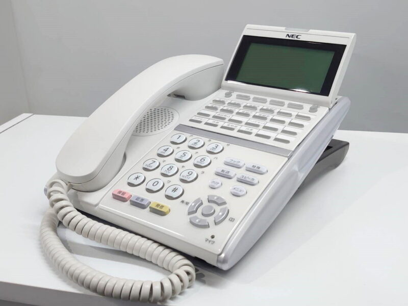 【法人限定送料無料】 【在庫50台以上有】 NEC ビジネスフォン DT800シリーズ ITZ-24DG-2D WH ホワイト色 ビジネスホン 電話機 オフィス電話機 オフィス用電話機 ビジネス用電話機 デジタル多機能電話機 【中古】 【中古オフィス家具】 - 画像 (2)