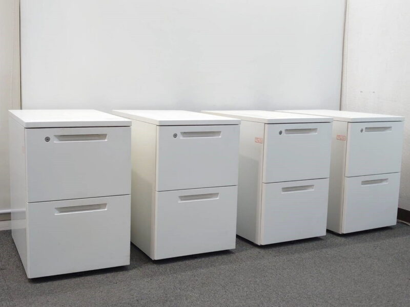 【法人限定送料無料】 【33台入荷】 KOKUYO 2段ワゴン 4台セット SDM-IS46A2SAWN ワゴン デスクワゴン サイドワゴン 事務ワゴン 延長ワゴン 脇机 袖机 2段 鍵付き 鍵付きワゴン ホワイト色 【中古オフィス家具】【中古】 - 画像 (2)