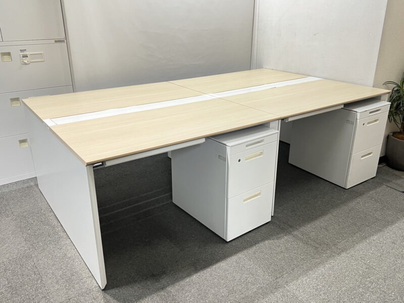 【送料無料 東京地区限定】 【オカムラ製新品チェア】４人用 フリーアドレス デスクセット ウチダ アルセナ ワークテーブルセット W1200×2台 フリアド 平机 片袖机 オフィステーブル ミーティングテーブル 会議テーブル 多目的テーブル 内田洋行 UCHIDA 開業セット 国産 コクヨ GTワゴン オカムラ ヴィスコンテ 新品チェア - 画像 (6)