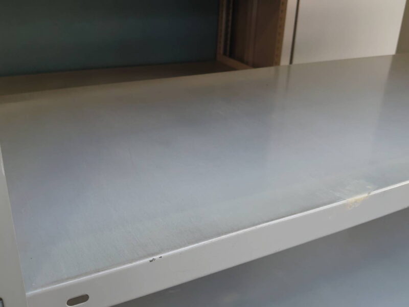 【法人限定送料無料】 中軽量ラック 軽量棚 スチールラック スチールキャビネット 倉庫棚 物品棚 本棚 書棚 キャビネット 6段【中古オフィス家具】【中古】 - 画像 (9)