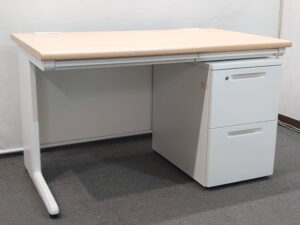 【在庫16台あり】【美品】片袖机 井上金庫 片袖デスク オフィスデスク スチールデスク 事務机 事務デスク 平机 コクヨ iS デスクワゴン サイドワゴン 2段ワゴン キャスターワゴン W1200×D700×H700 デスク インサイドワゴン 机下収納ワゴン 2段ワゴン KOKUYO SDM-IS46A2SAWN 国産 【中古オフィス家具】【中古】