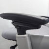 【東京地区限定 送料無料】【美品】 スチールケース オフィスチェア リープチェア Steelcase Leap デスクチェア 事務チェア 肘付き キャスター付き キャスターチェア 事務用チェア ひじ付き OAチェア パソコンチェア 事務イス 事務椅子 TB117【中古オフィス家具】【中古】 - 画像 (13)