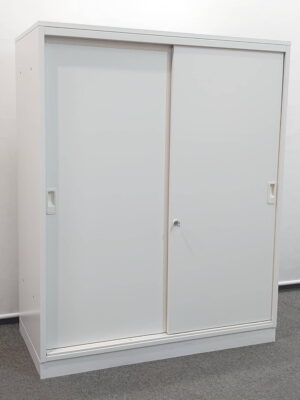 共栄 引き違い書庫 W900 ホワイト カギ・天板付 ローキャビネット