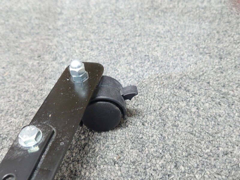 【店頭引き渡し限定】 アクリルパーティション パーティション 自立式 脚付き キャスター付き 自立パーティション パーテーション スクリーンパネル 半透明 自立パーテーション 自立パネル 自立式パネル 脚付きパネル 間仕切り 衝立 幅90cm 【中古オフィス家具】【中古】 - 画像 (6)