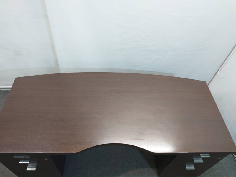 両袖机 両袖デスク 役員デスク 木製デスク 役員用デスク 役員机 社長机 役員用家具 オフィスデスク マネジメントデスク エグゼクティブデスク カギ付き 鍵付きデスク センター引き出し付き W1800 書斎 役員室用家具 応接室 役員室 社長室【中古オフィス家具】【中古】 - 画像 (4)