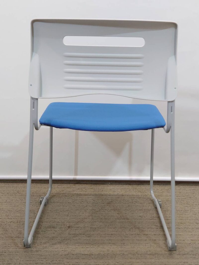 会議チェア スタッキングチェア 4脚セット 井上金庫製【中古】 - 画像 (7)