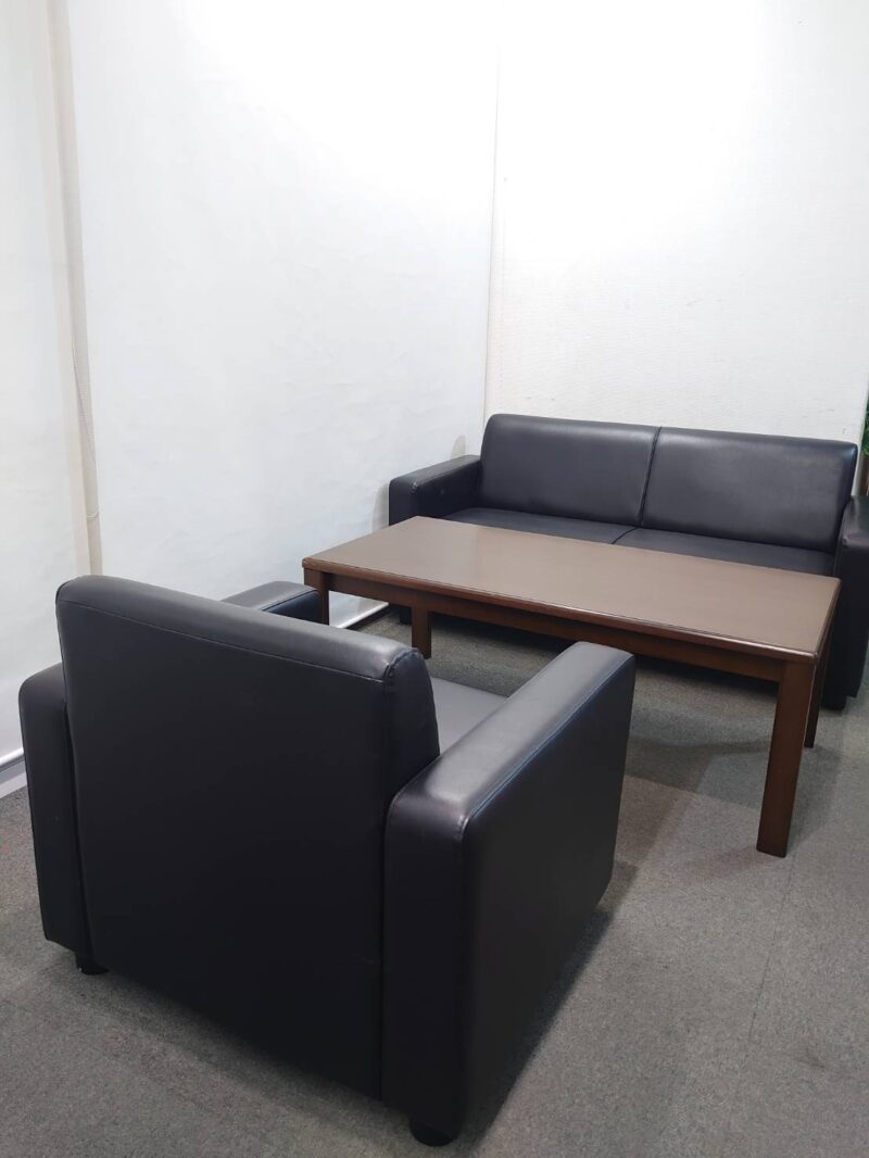 コクヨ 応接セット ３点セット ２人掛けソファ×1 １人掛けソファ×1 テーブル【中古】 - 画像 (4)