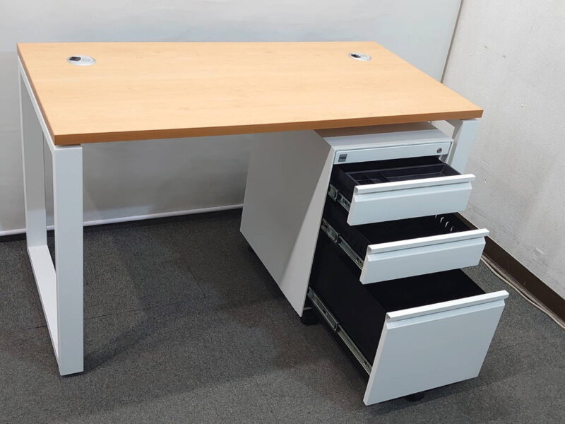 HermanMiller ハーマンミラー POSH ポッシュ デスク ワゴン付き オフィスデスク デスク 机 PC - 画像 (4)