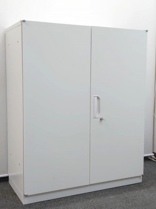 両開き書庫 豊国工業 スチールキャビネット 鍵付き W900×D450×H1110