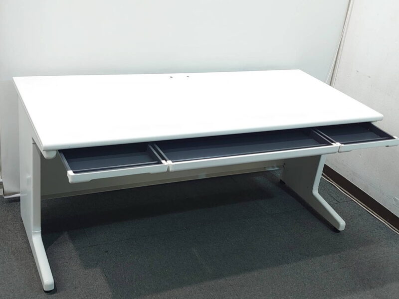 プラス オフィスデスク 平机 W1600 スチールデスク 平デスク ワークデスク RY-T167 ホワイト 国産【中古】 - 画像 (2)