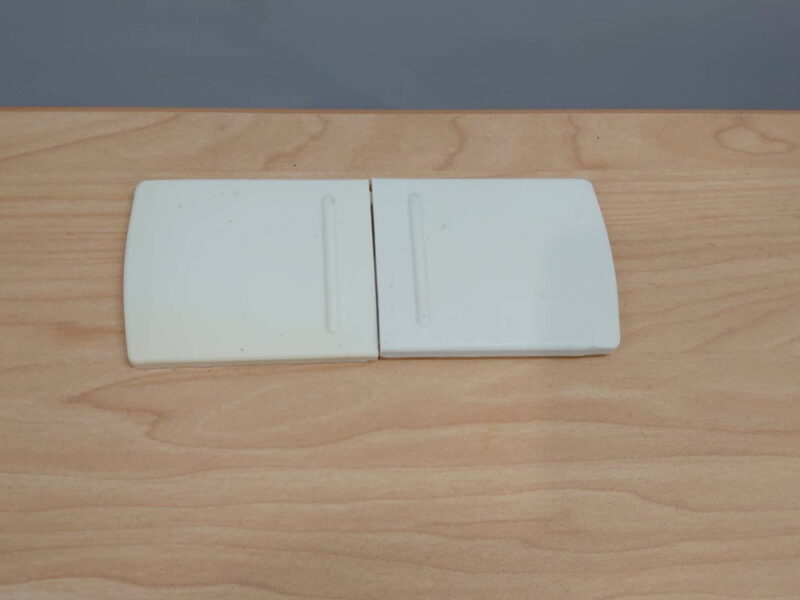 両袖デスク W1600 木目ナチュラル天板 カギ付き コードホール付 - 画像 (3)