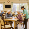 木製スタッキングチェア 肘付き 手掛け付き IKD-04 3色対応 介護施設向け - 画像 (8)