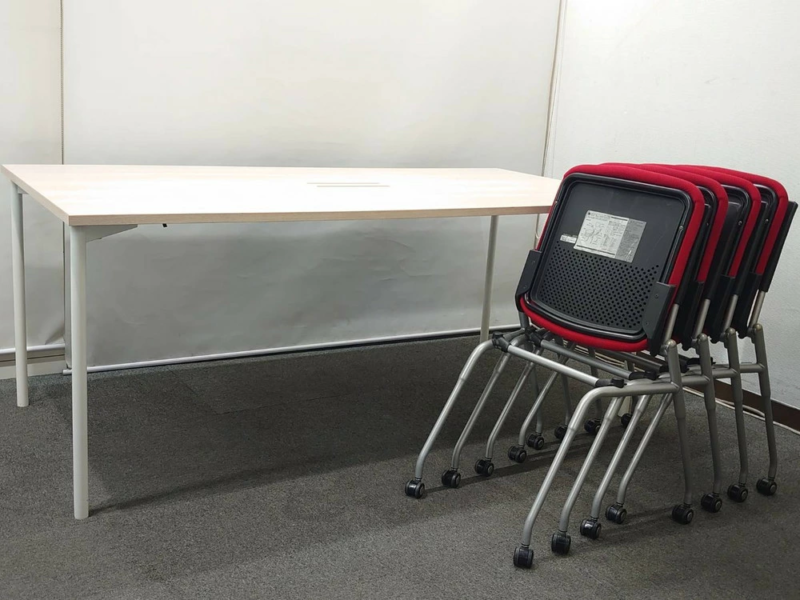 4人用ミーティングセット W1800 ナチュラル×レッド オカムラ製チェア - 画像 (5)