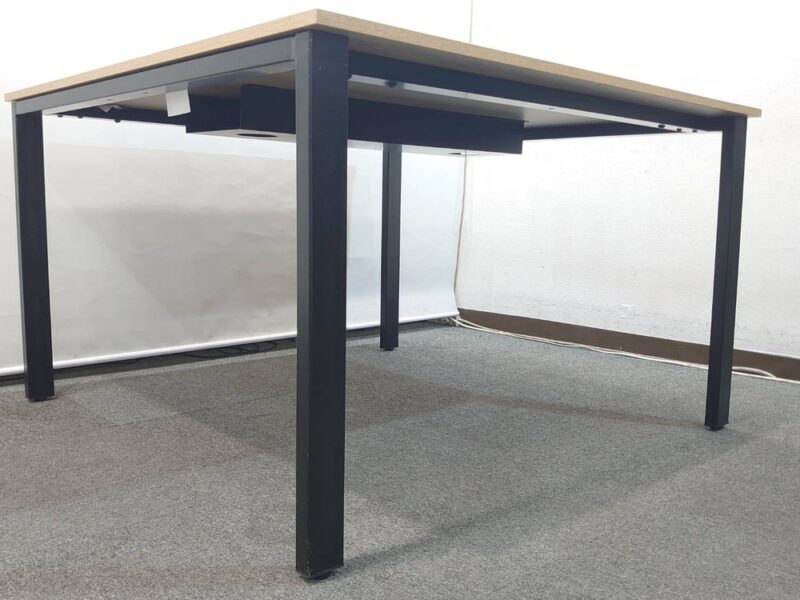 オフィス家具セット 4名用 イトーキ フルゴ 木目 W2400 配線カバー付 - 画像 (11)