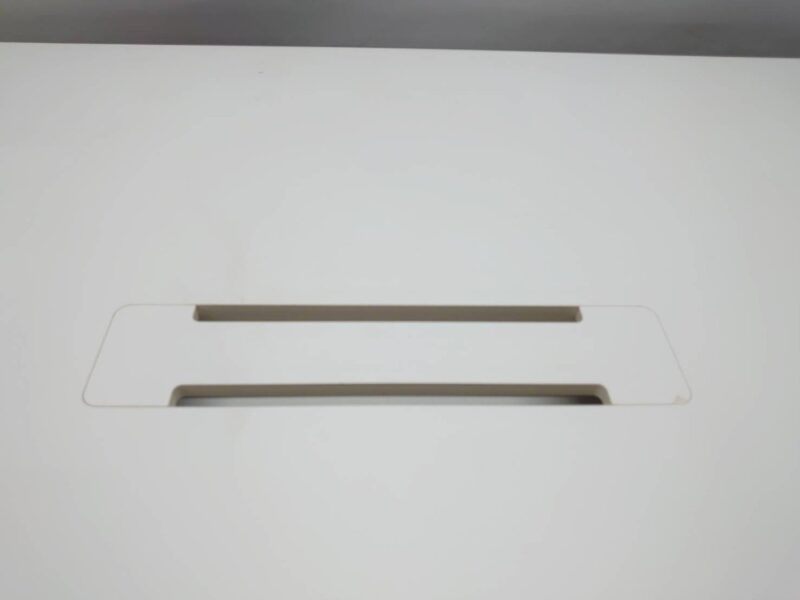4人用 会議セット W1800 ホワイト テーブル＋ITOKIメッシュチェア4脚 - 画像 (11)