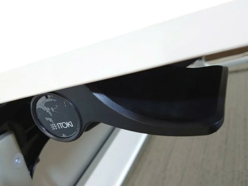 会議テーブル 4台セット イトーキ コンシア 折りたたみ 平行スタック W1800×D600 ホワイト 中古 リユース品 - 画像 (9)