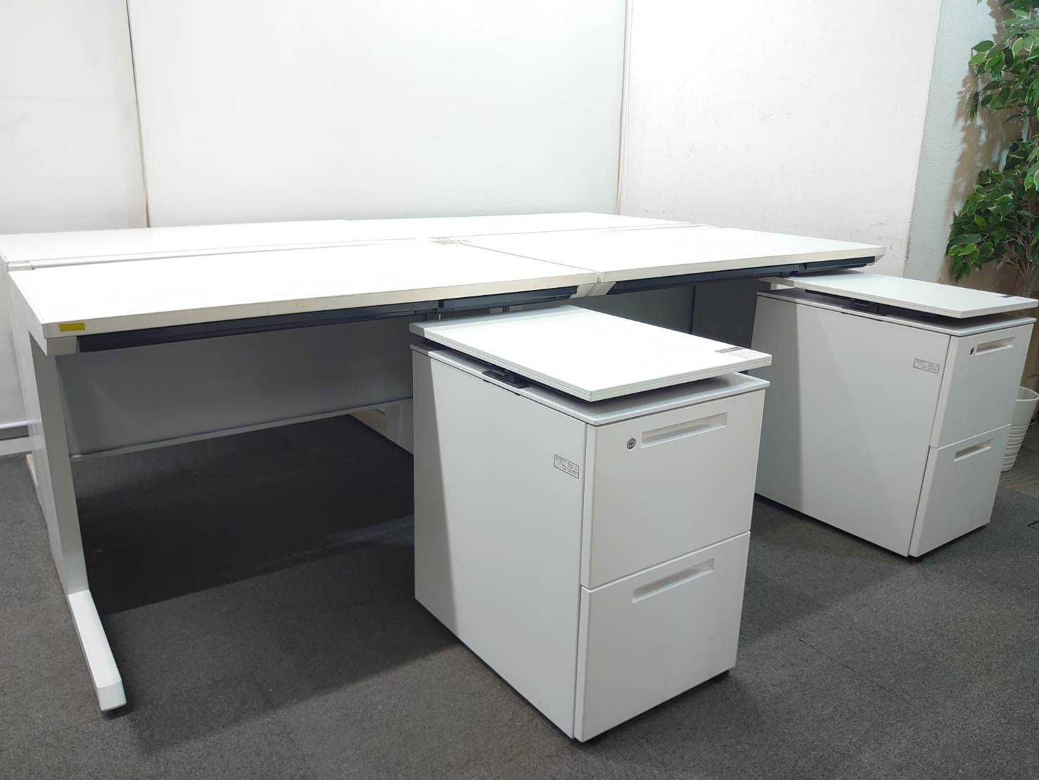 平机+デスクワゴンセット W1100 D700 H720 オフィス イトーキ CZR コクヨ 昇降ワゴン 2段 GTA 延長デスク 4人用 中古 - 画像 (5)