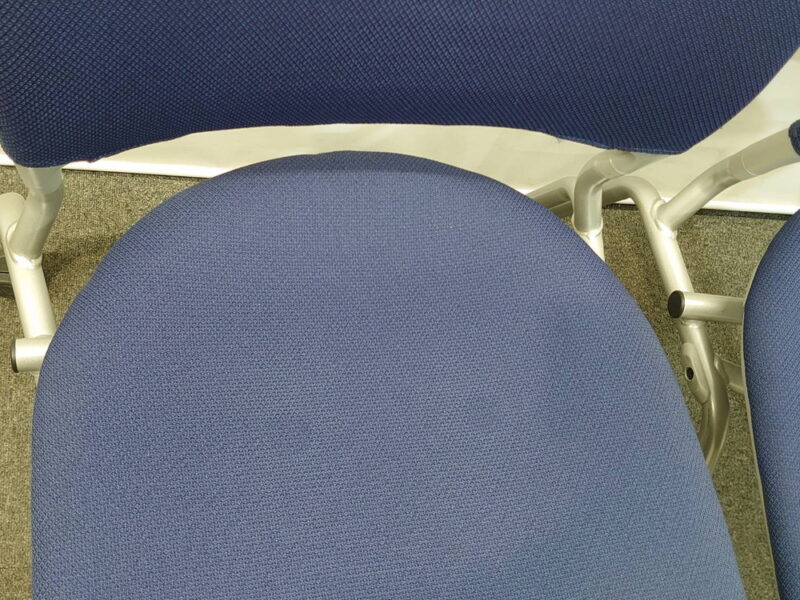 会議チェア スタッキングチェア 10脚セット オカムラ エレナII ダークブルー - 画像 (9)