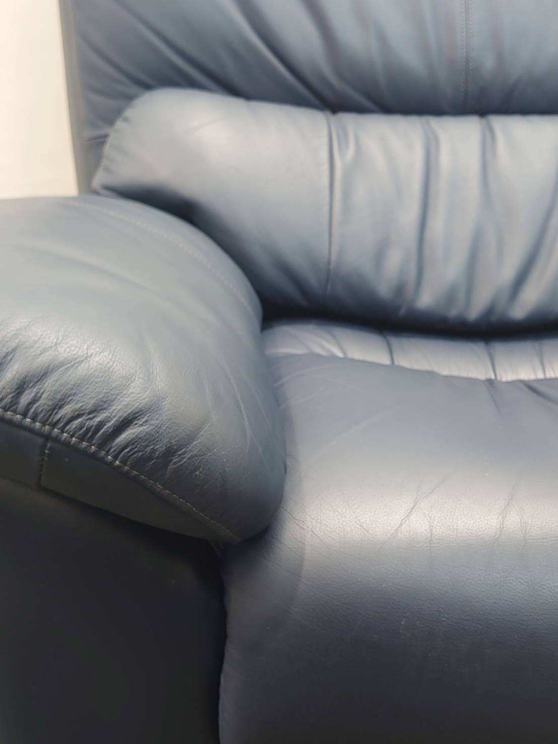 応接セット 4点セット マルニ製ソファ+カリモク製ローテーブル 革張り 天然木 リユース品 中古 - 画像 (12)