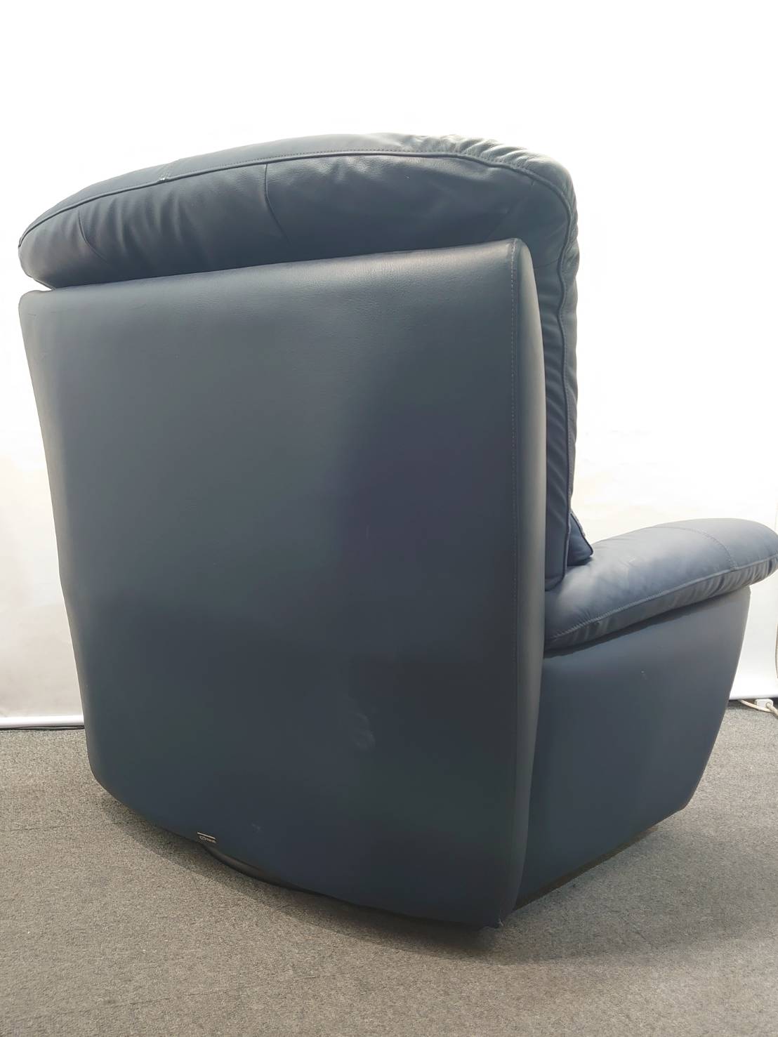 応接セット 4点セット マルニ製ソファ+カリモク製ローテーブル 革張り 天然木 リユース品 中古 - 画像 (11)