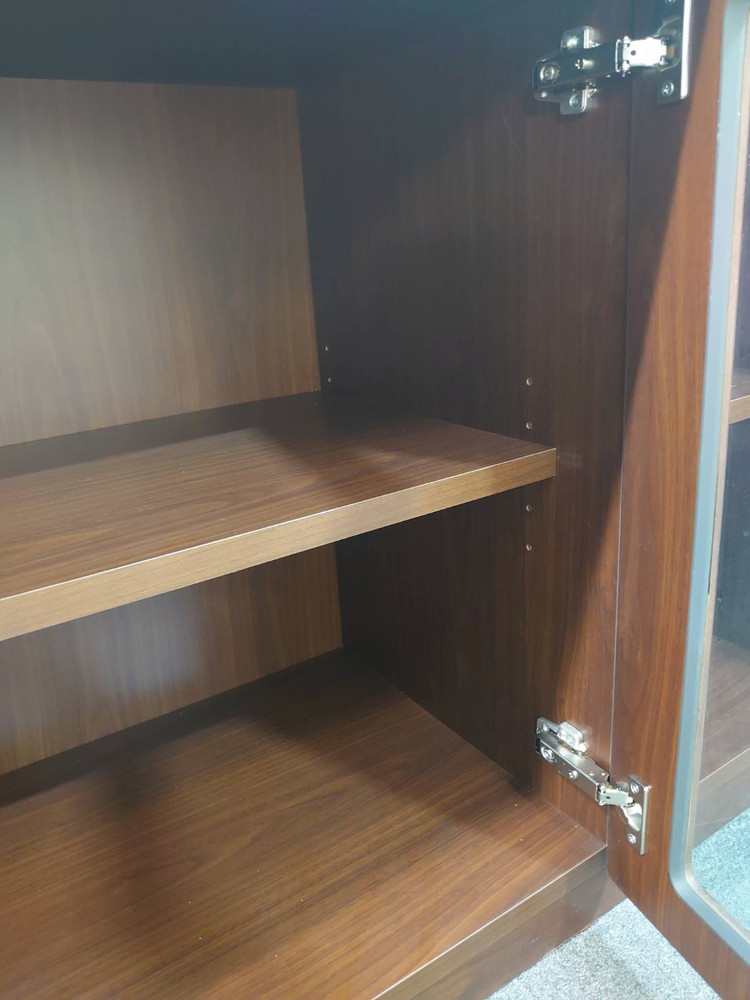 ローボード 両開き 木製キャビネット ガラス扉 オカムラ DX-4 W1600 中古 - 画像 (4)