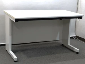 在庫19台有り 平机 W1200 スチールデスク プラス フラットライン オフィスデスク SP-T127