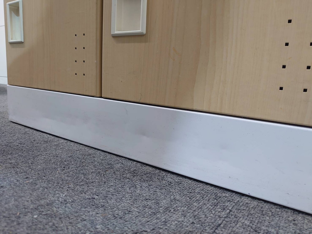 ロッカー 扉付き 中棚付き コクヨ 8人用 W600 D380 H1140 - 画像 (8)