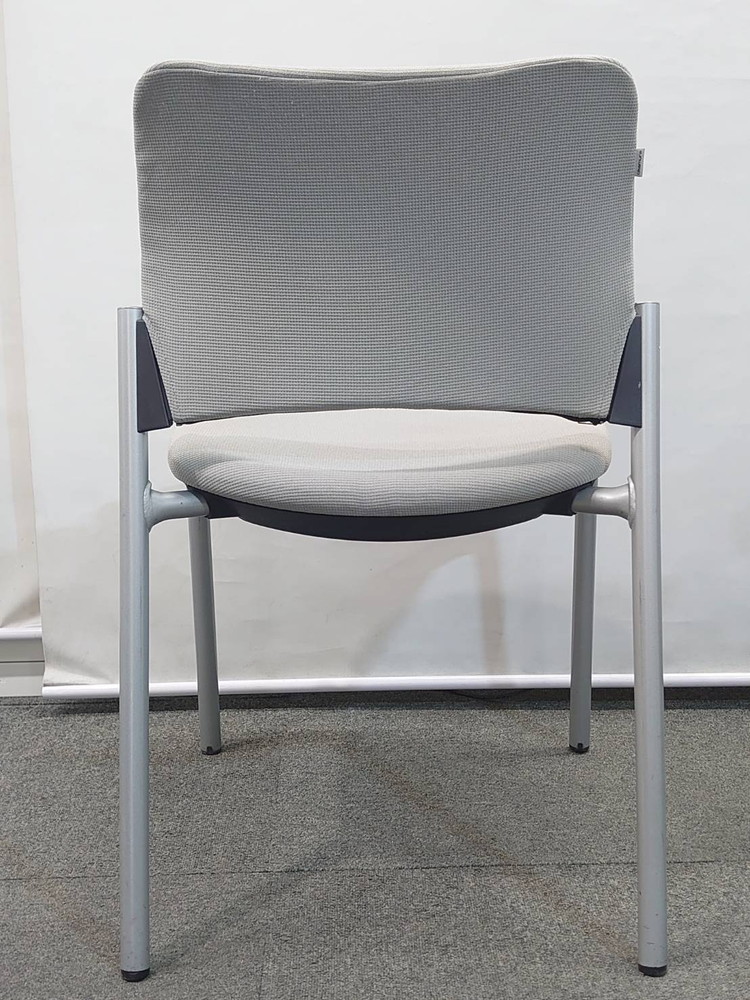 会議チェア ミーティングチェア スタックチェア オカムラ 20脚セット 8147ZZ 中古 - 画像 (8)